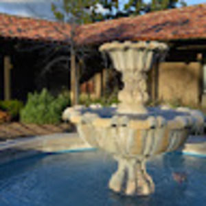 Meet your Posher, Alana